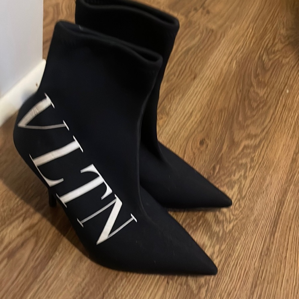 Valentino heels lightly worn